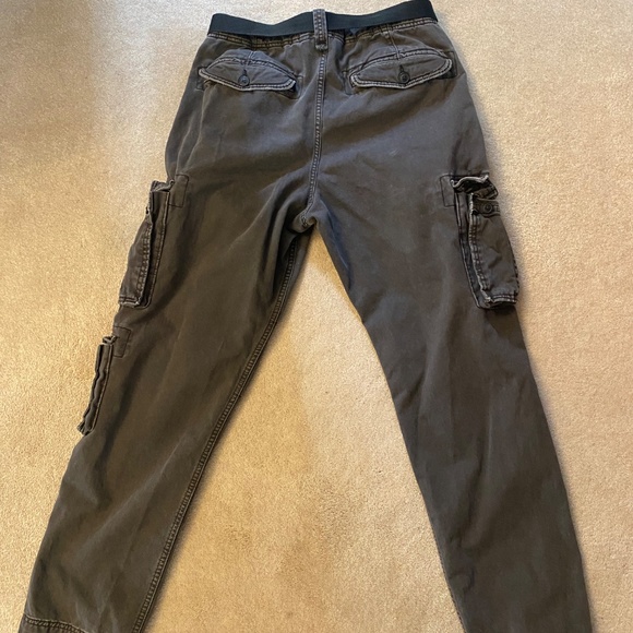 Ambercombie and Fitch Cargo Pants - Picture 3 of 5